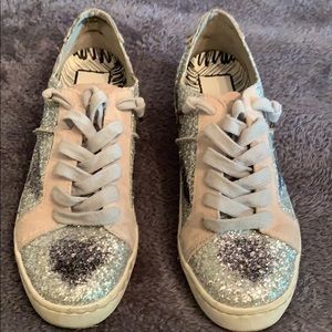 Fun Dolce Vita sneakers